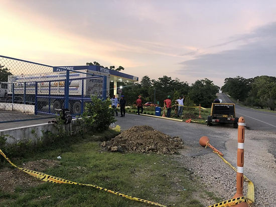 feee2d_0885ae430ea34714975be12306c4bf18_mv2