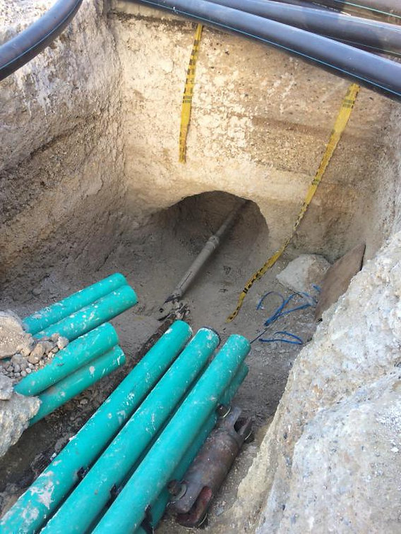 feee2d_12ab18bb03f8458bad9b0a042dfbf68c_mv2