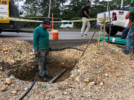 feee2d_1989e0f1e9a34dd396e694b3e894c559_mv2