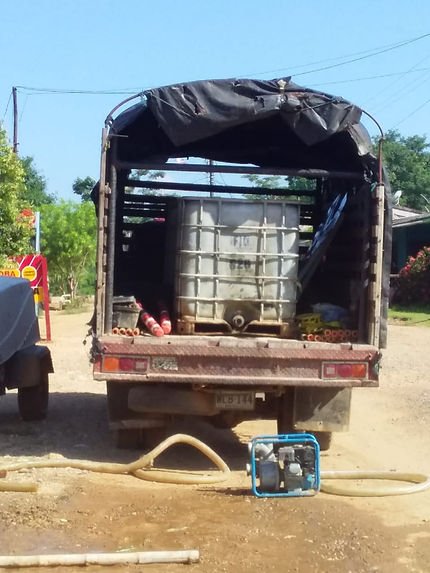 feee2d_713a8f4938e34a1babe3bcd5f5879a23_mv2