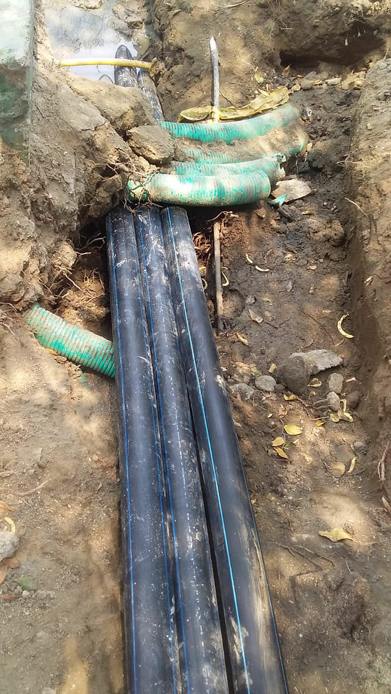 feee2d_8250aa365bf94207b2f16c6556c0e6eb_mv2