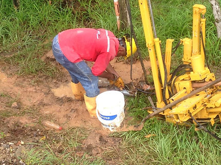 feee2d_8db12d58c12347a7b40d9a83ab76e855_mv2