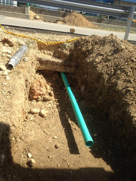 feee2d_90f86119f46145c081e2196f4ff7c60d_mv2