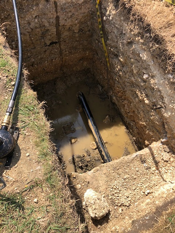 feee2d_a671f16cd8e5448b87d936261b73ff21_mv2