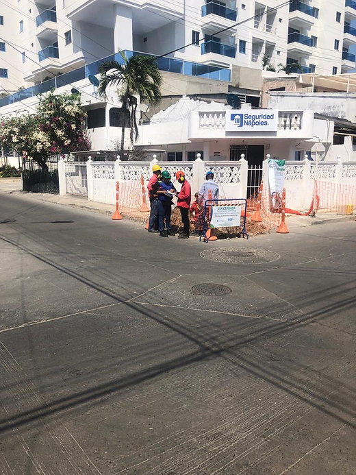 feee2d_b05ca5d38a184830baae852537db6e15_mv2