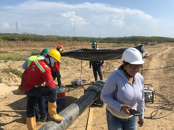 feee2d_b0d128c763b34ff1afddc5c8fa0d7065_mv2