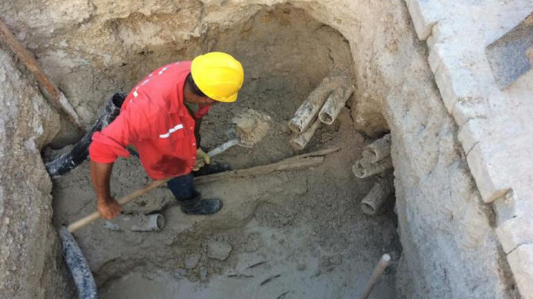 feee2d_cb915b00857242f198e67c28e71372c5_mv2