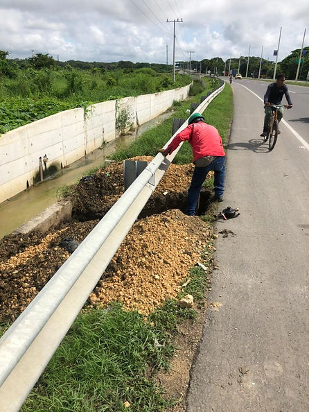 feee2d_e96139a0361645568c9844274604fb8d_mv2